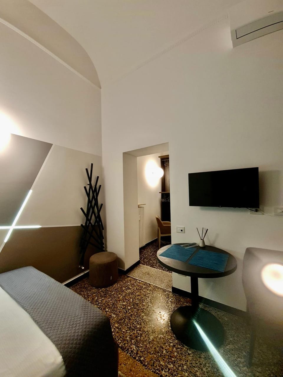 Communal lounge/ TV room, TV and multimedia
