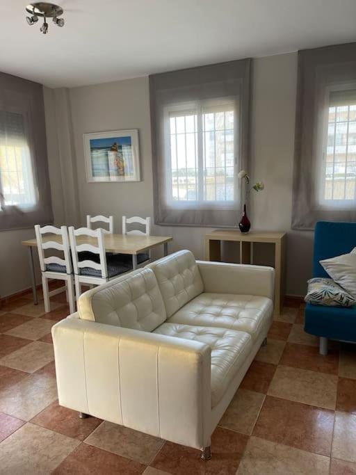 Living room, Lounge or bar, Seating area