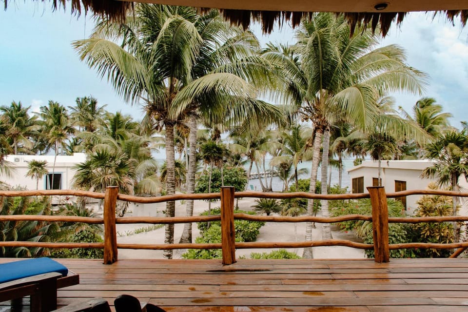 La Perla del Caribe - Villa Ruby Villa in Corozal District