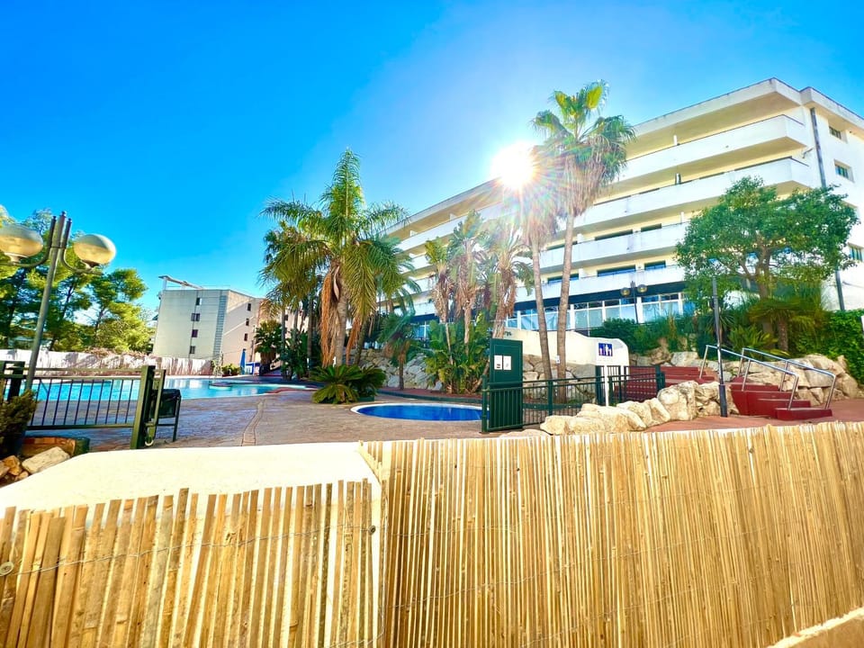Pool view, Swimming pool