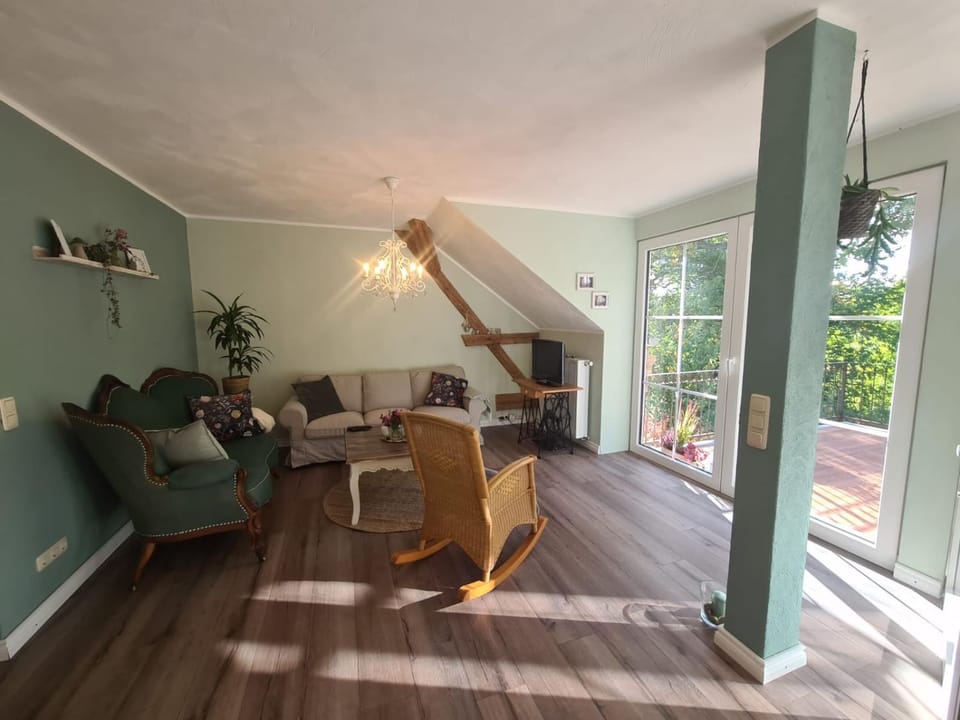 Neue Ferienwohnung im alten Forsthaus Apartment in Mainz-Bingen