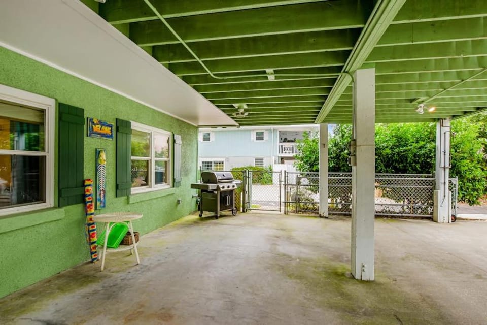 Marigold Cottage House in Tybee Island