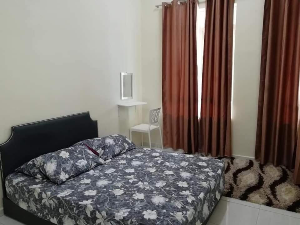 Homestay Dorani Sungai Besar House in Selangor, Malaysia