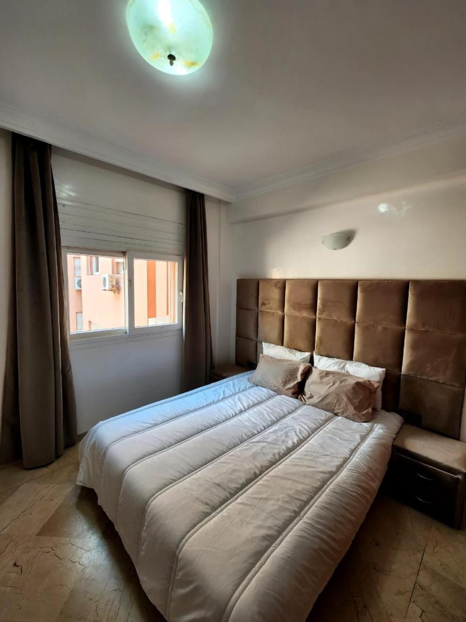 Appartement en plein centre ville entièrement équipé Apartment in Marrakesh