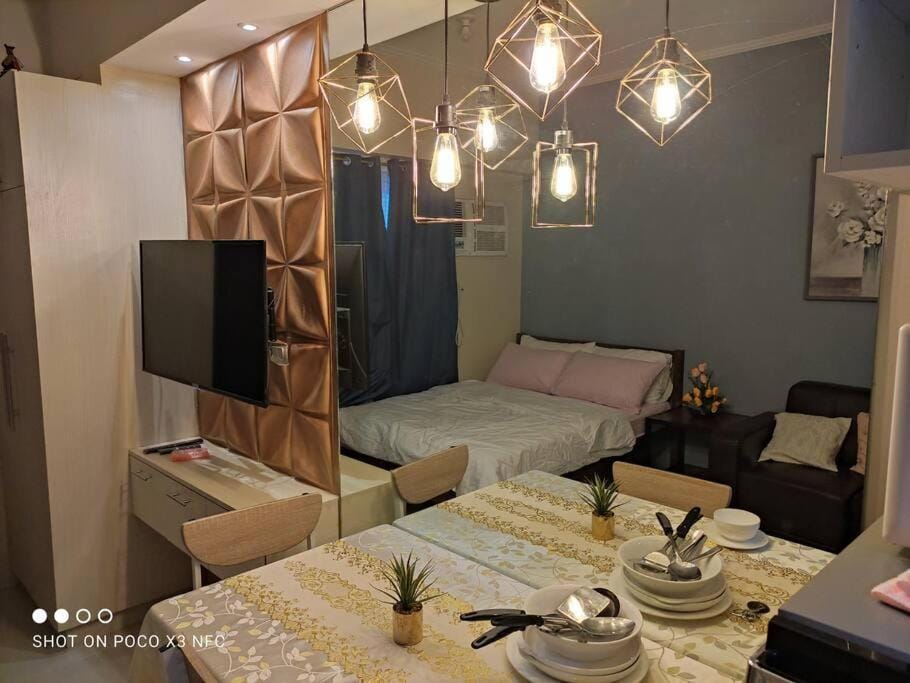 Studio U Across SM Cebu with kitchen! sunvida 2407 Apartment in Lapu-Lapu City