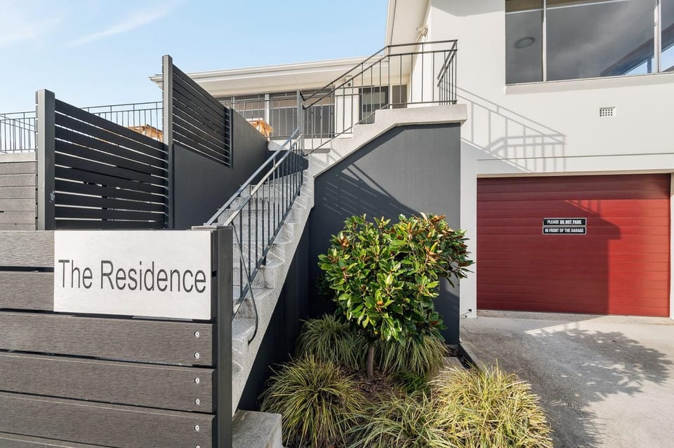 Residence at 165 Great for large groups Sleeps 11 House in Bellerive