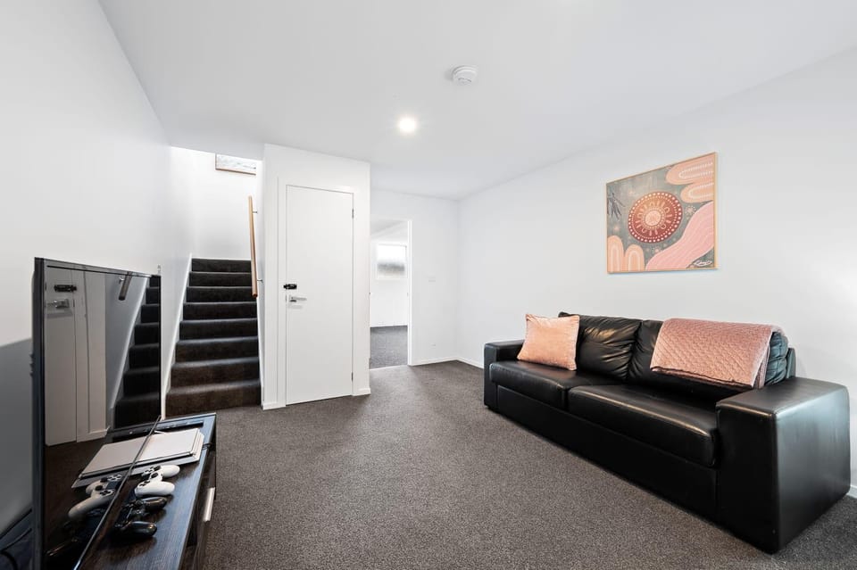 Residence at 165 Great for large groups Sleeps 11 House in Bellerive