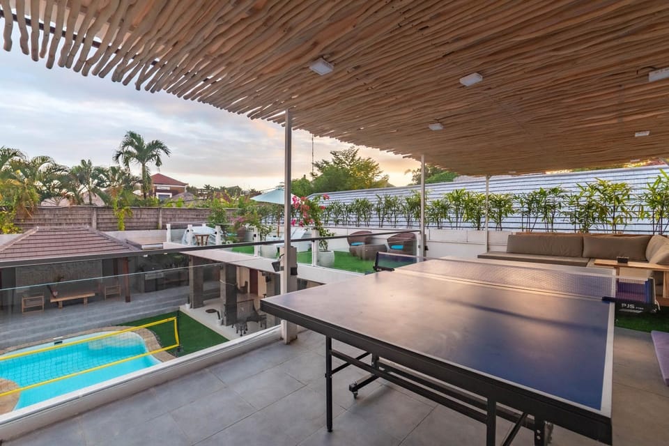 Patio, Table tennis, Balcony/Terrace, Pool view, Swimming pool, sunbed