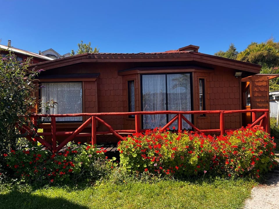 Cabañas y Hostal Isla Mágica Campground/ 
RV Resort in Los Lagos, Chile