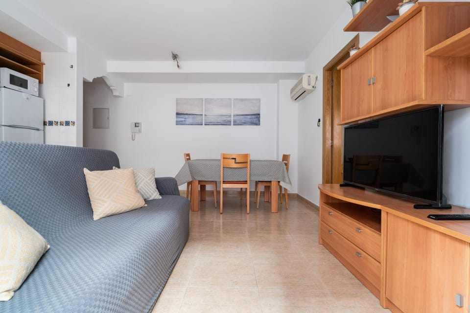 Excelente apartamento en 2ª línea de playa by Hometels Apartment in Port de Sagunt