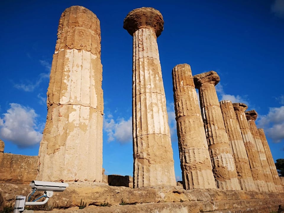 Nearby landmark
