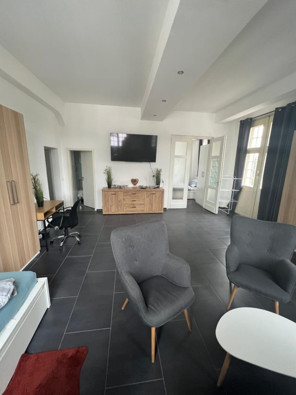 TV and multimedia, Living room, Seating area