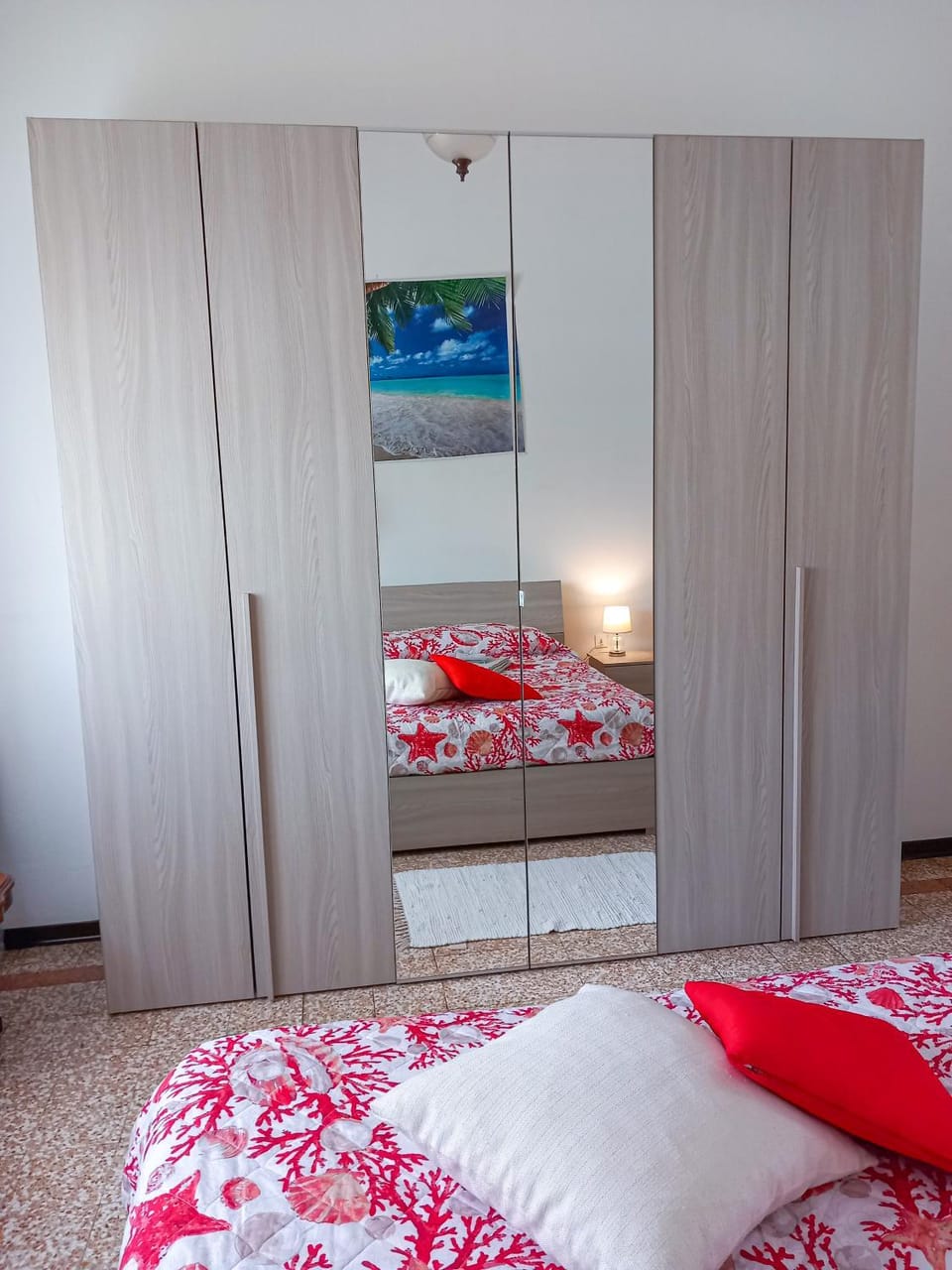 Bedroom, wardrobe