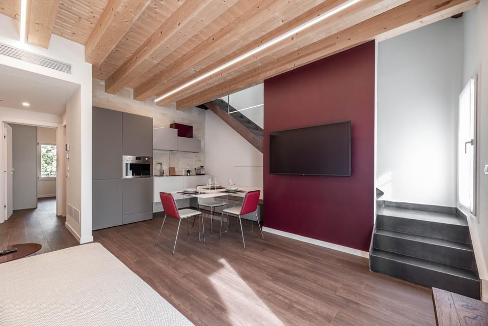 TV and multimedia, Kitchen or kitchenette, Living room, Seating area, Dining area, pet friendly