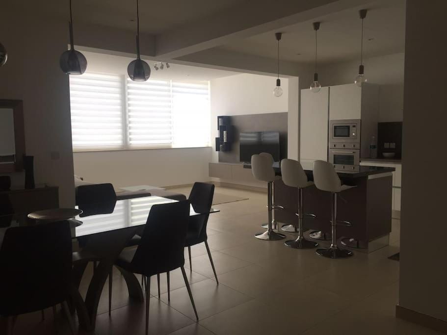 THE ONE - 4 Bedroom St Julian’s Apartment in Saint Julians