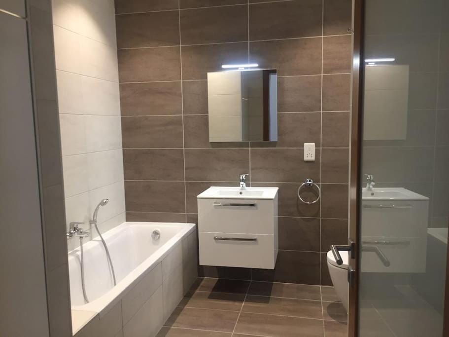 THE ONE - 4 Bedroom St Julian’s Apartment in Saint Julians