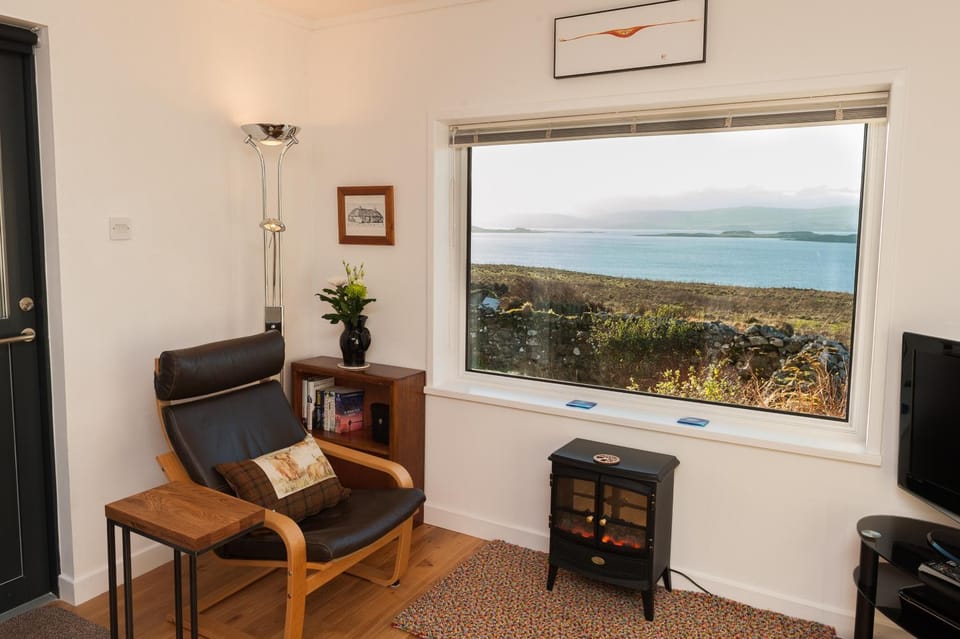 TV and multimedia, Living room, Garden view, Sea view, internet, locker