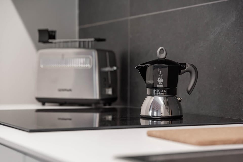 Coffee/tea facilities, Kitchen or kitchenette, minibar, toaster