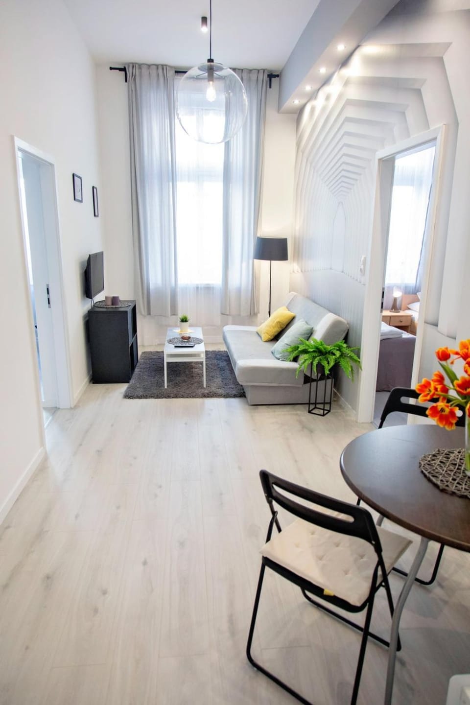 Living room, Dining area