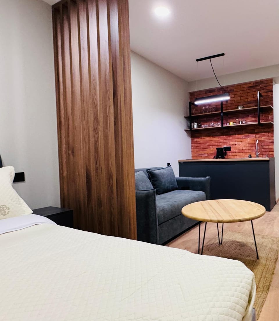 Bed, Seating area, Dining area, Bedroom