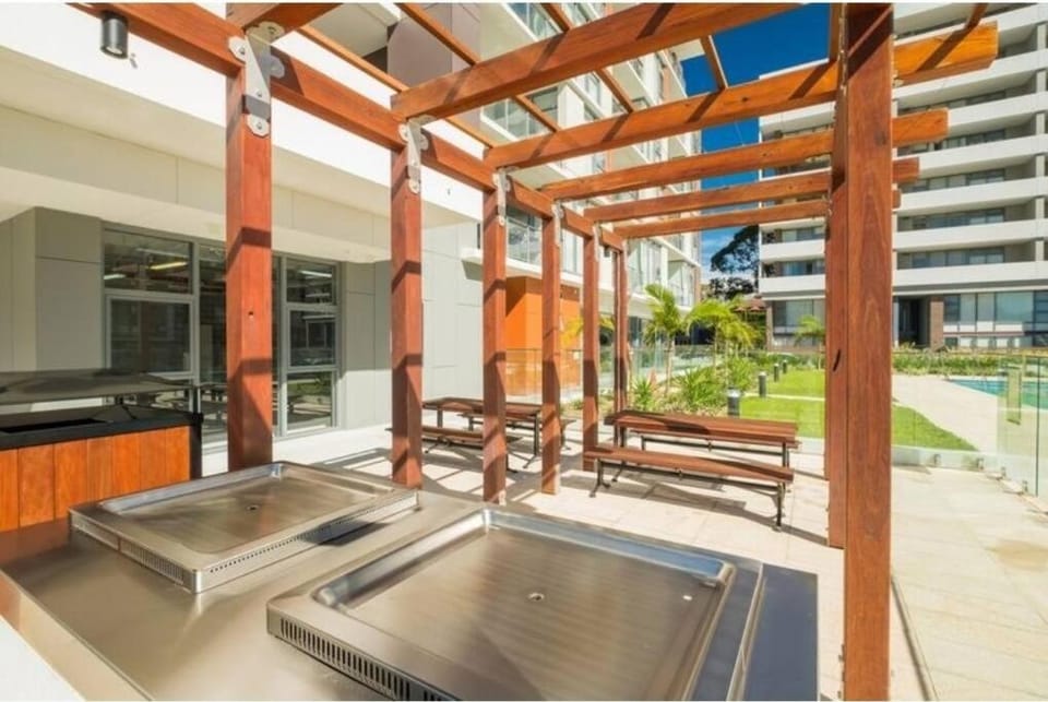 Garden View of Macquarie Park Paradise Apartment in Sydney