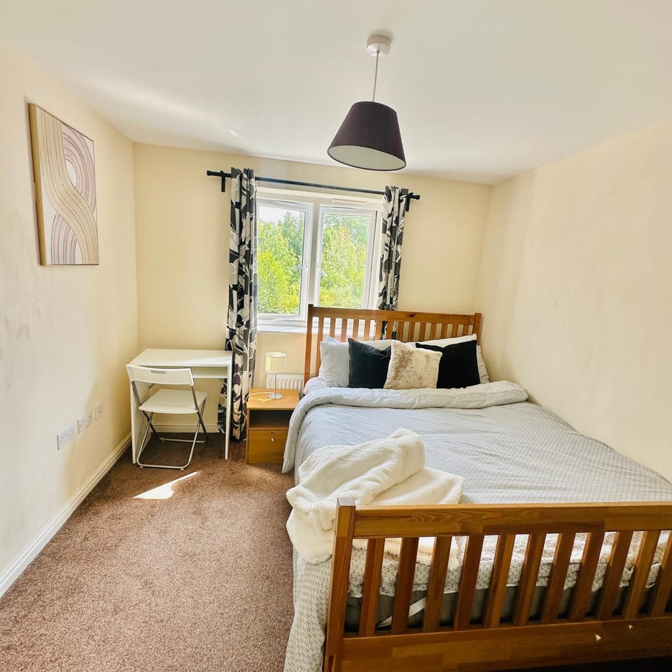 Bed, Photo of the whole room