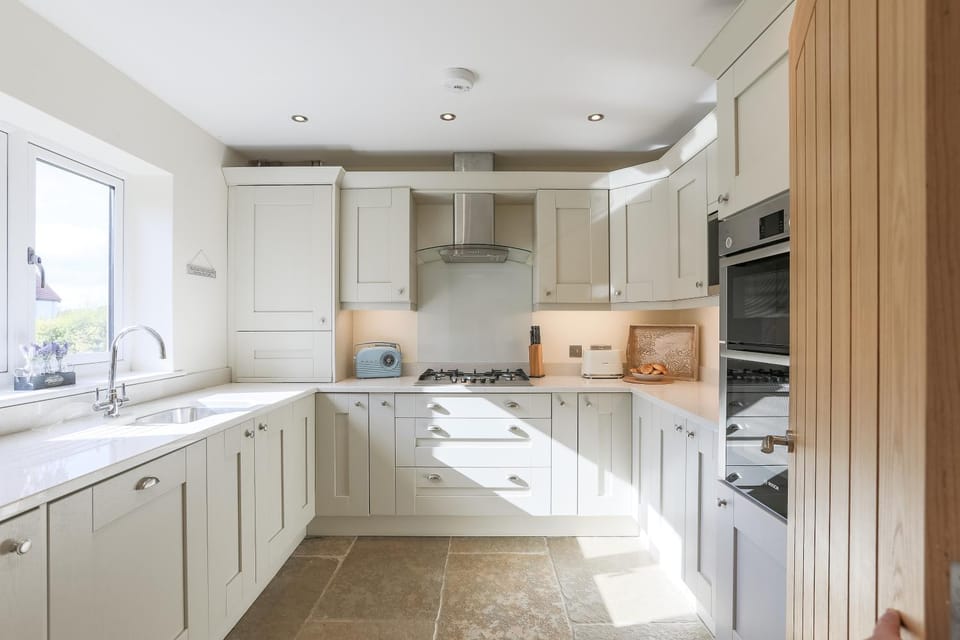 Kitchen or kitchenette, dishwasher, minibar, pet friendly, stove