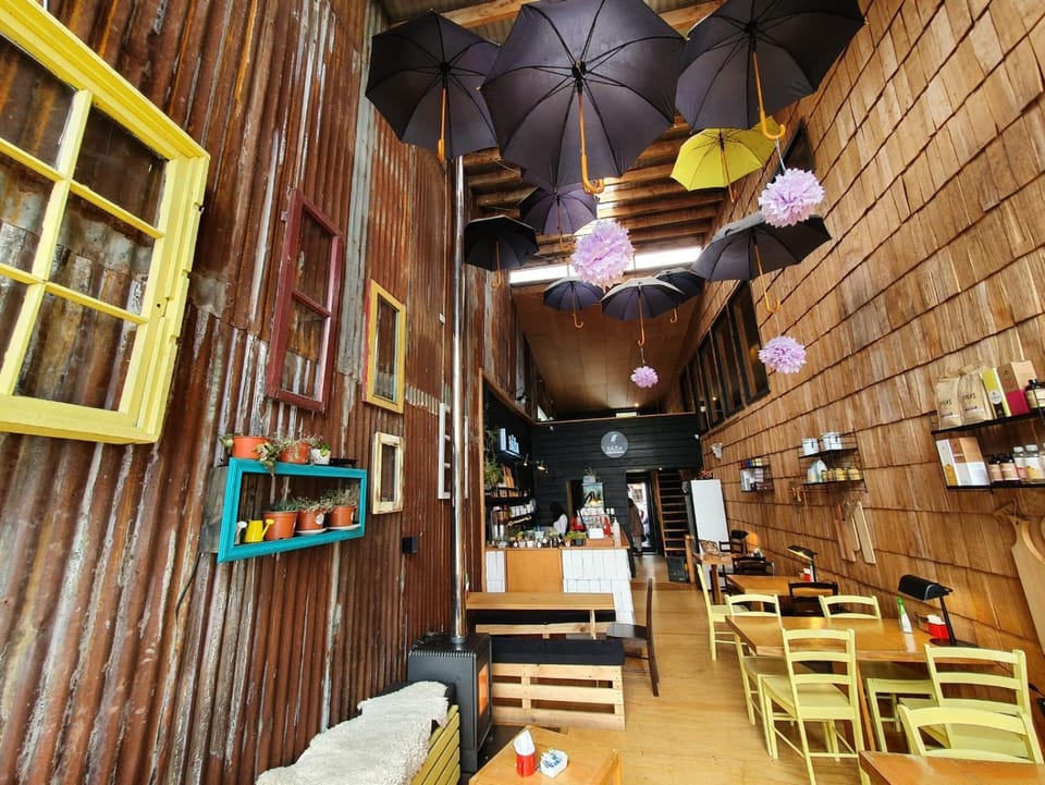 Hotel & Café Bauda Hotel in Los Lagos, Chile