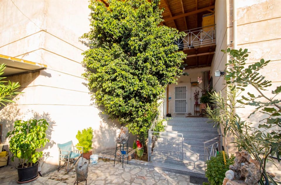 Patio, Garden, Garden view