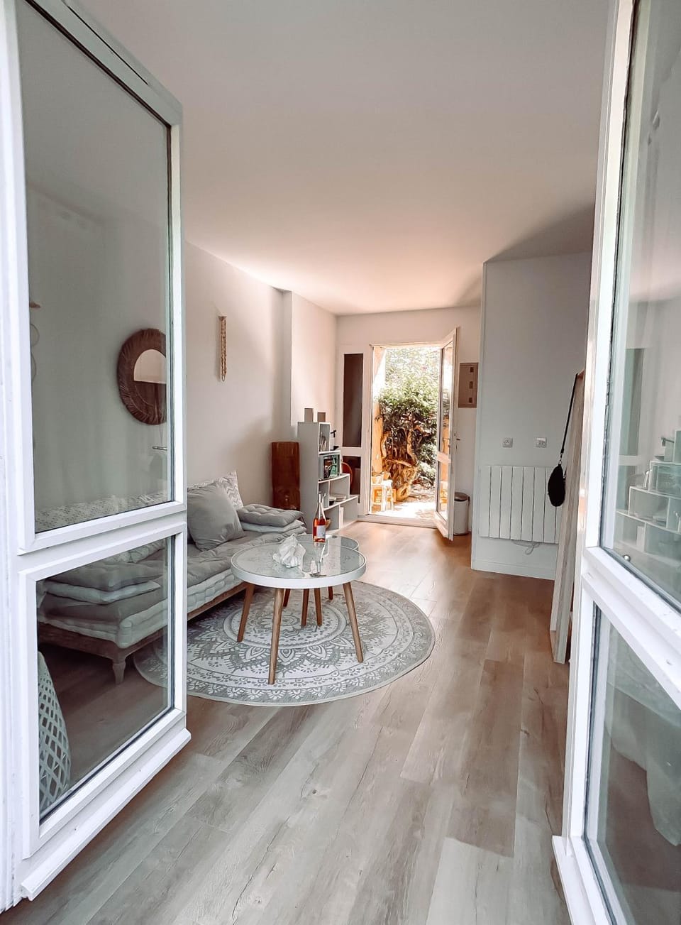 Ravissant T1 avec jardinet proche de la mer Apartment in Hyères