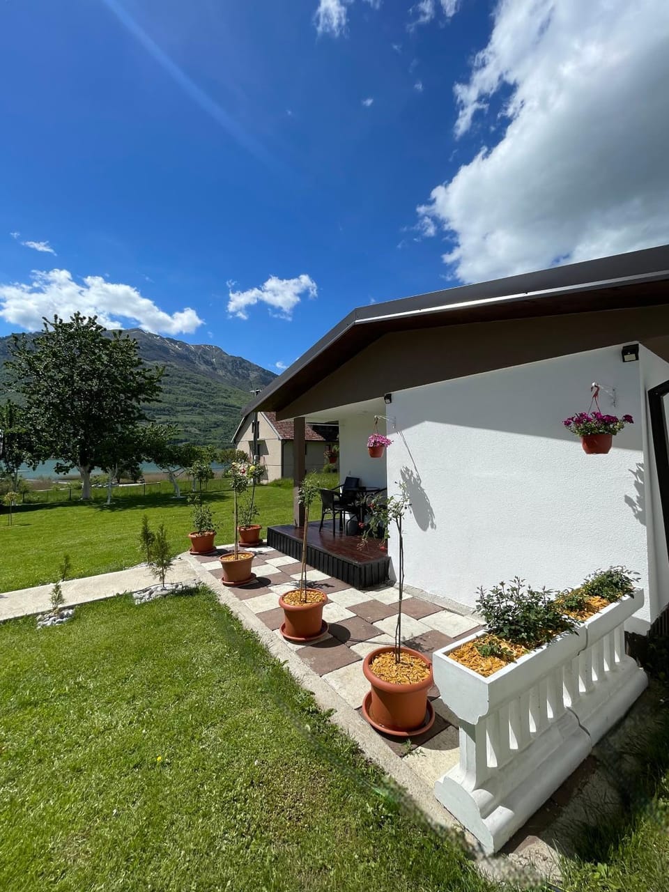 Rooms P&L House in Montenegro