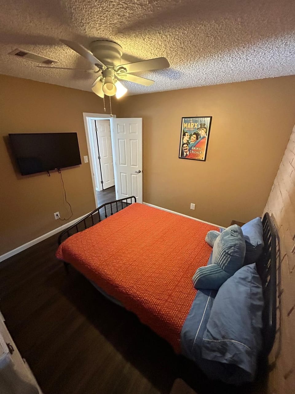 Relaxing River Family Retreat Apartment in Bullhead City