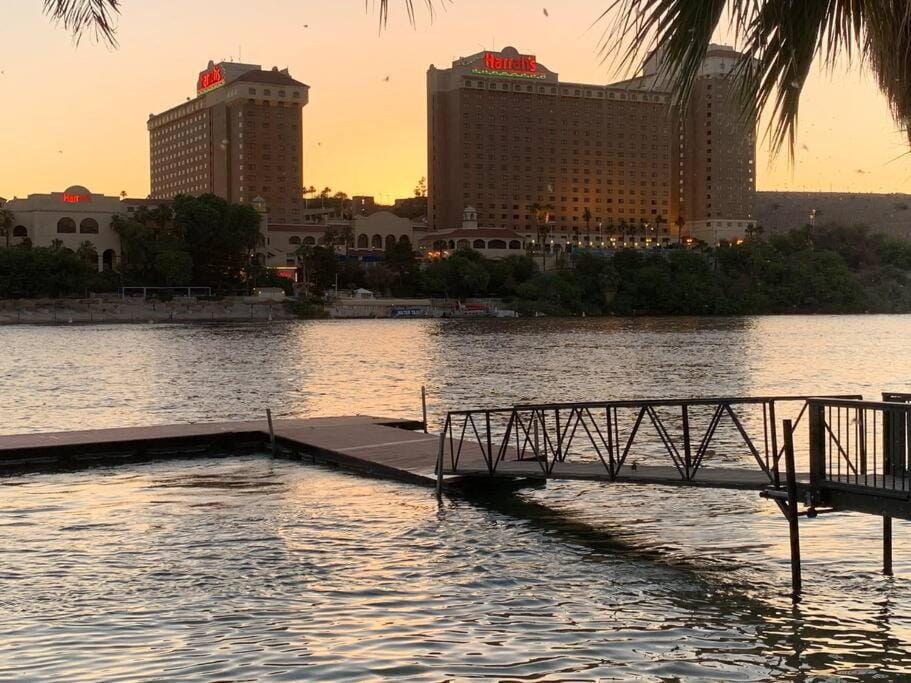 Relaxing River Family Retreat Apartment in Bullhead City