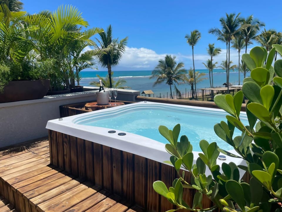 Natural landscape, Garden, Hot Tub, Sea view