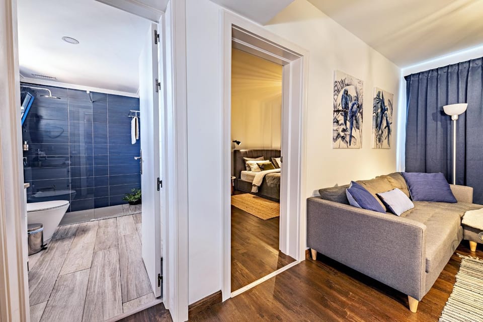 Bathroom, Living room, Bedroom
