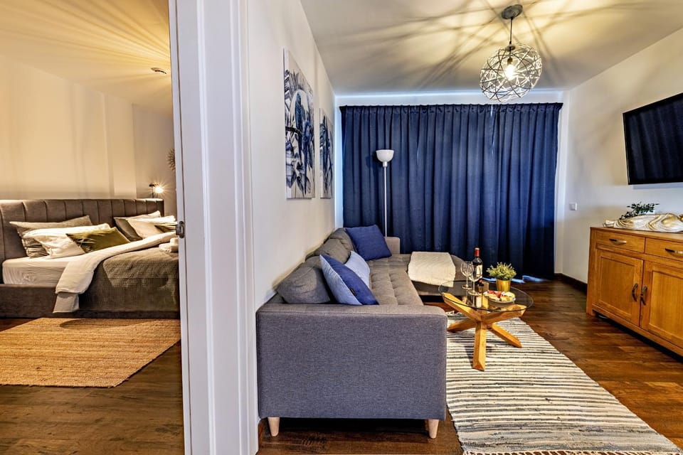 Living room, Bedroom
