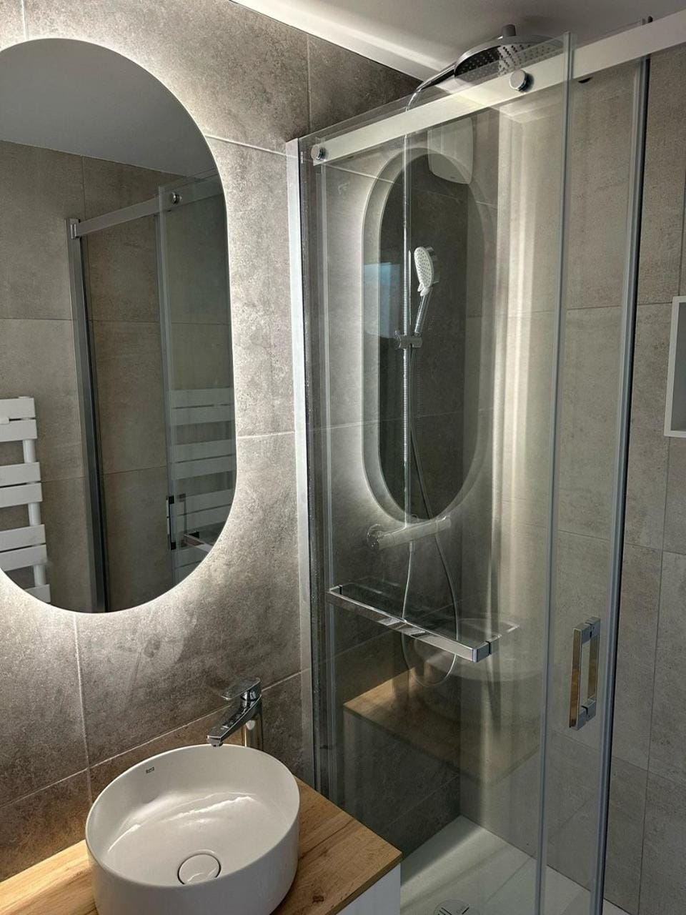 Shower, Bathroom