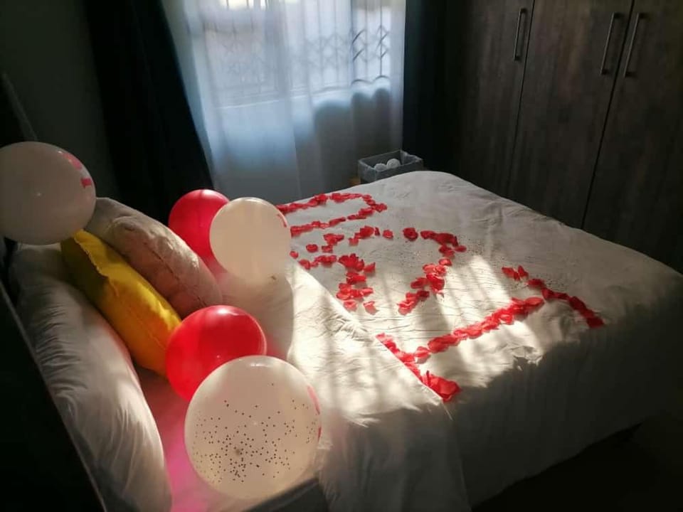 Queens And Kings Lodge Bed and Breakfast in Durban