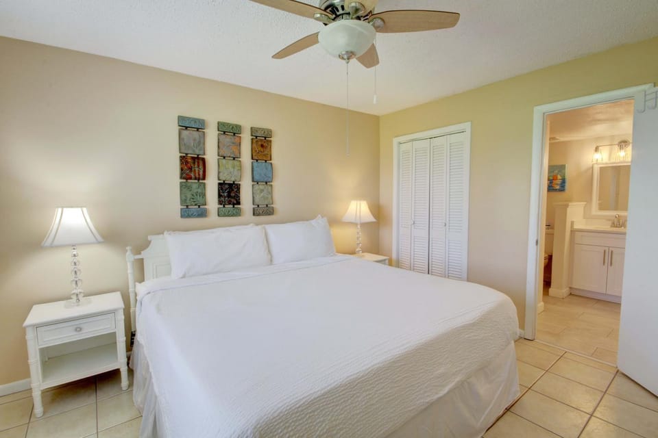 El Matador 118 - FREE TICKETS!! Your stay includes free tickets to many area attractions! House in Okaloosa Island