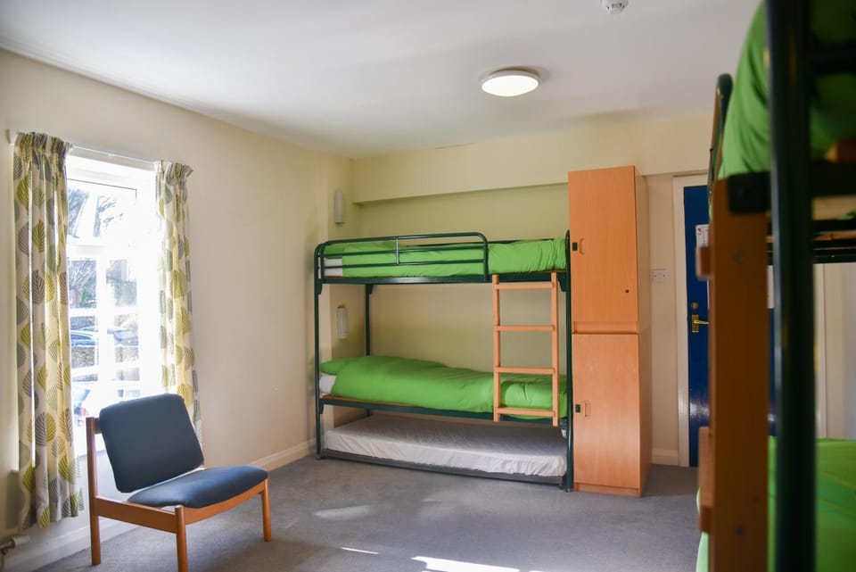 bunk bed