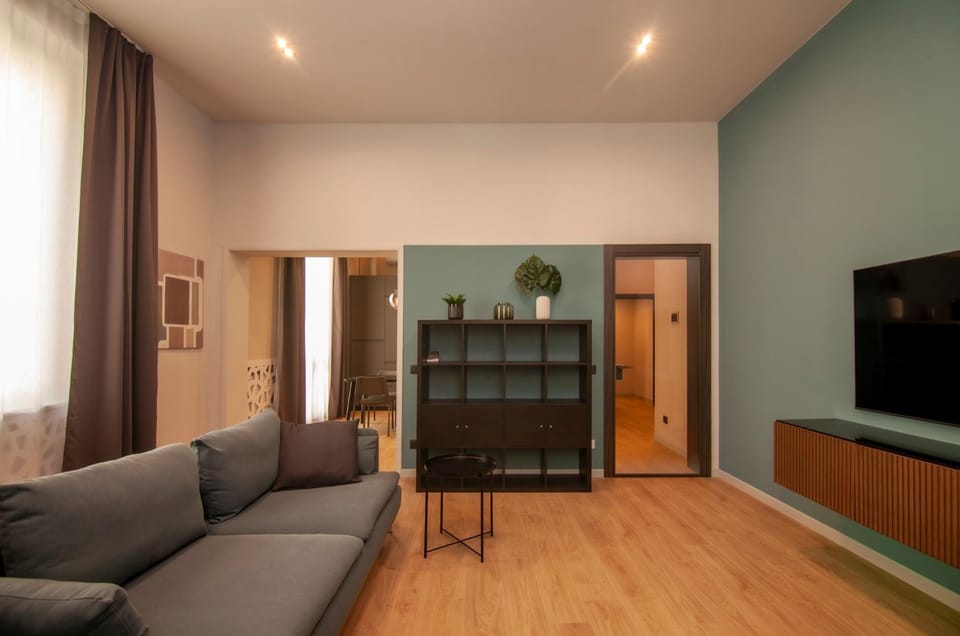 Communal lounge/ TV room, TV and multimedia, Living room, Evening entertainment