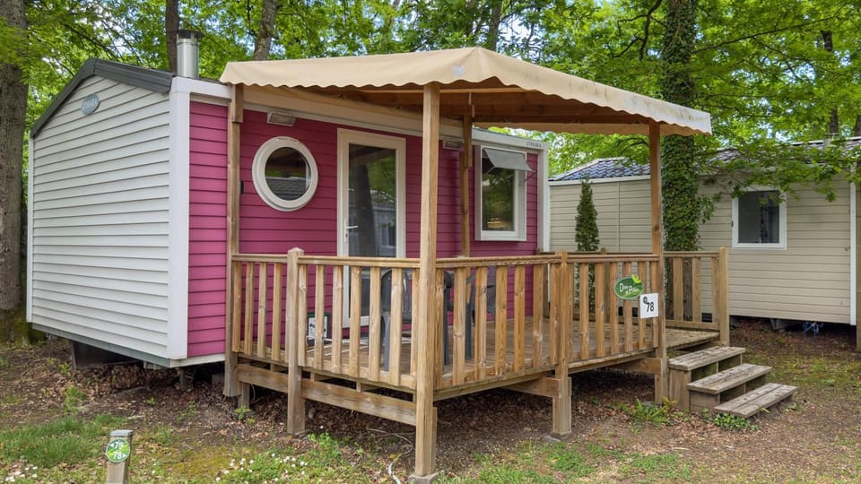 Property building, Garden, View (from property/room), Balcony/Terrace