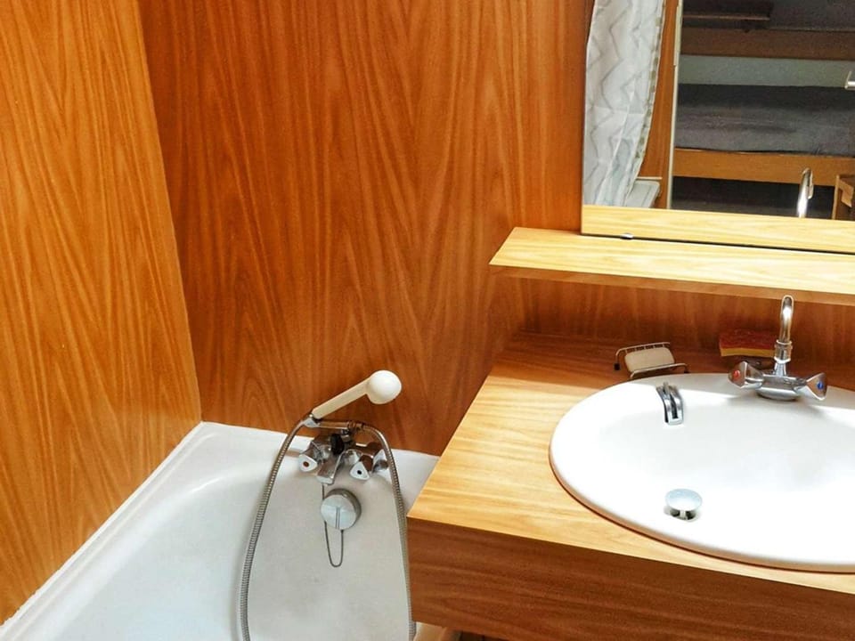 Studio 5 pers à Flaine, proche pistes et commerces, animaux admis Apartment in Arâches-la-Frasse