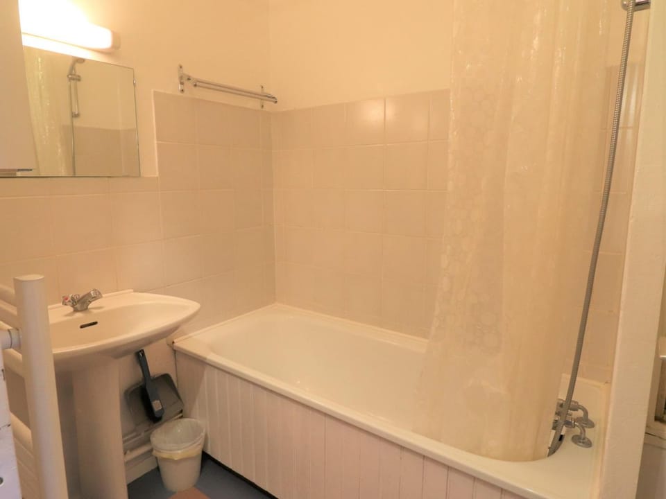 Studio confortable avec balcon, animaux acceptés, proche pistes - FR-1-502-465 Apartment in Tignes