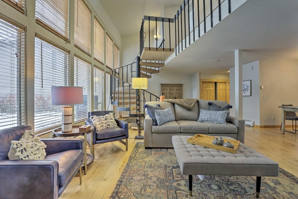Resort-Style Condo w/ Pool Access Near BC & Vail House in Eagle County