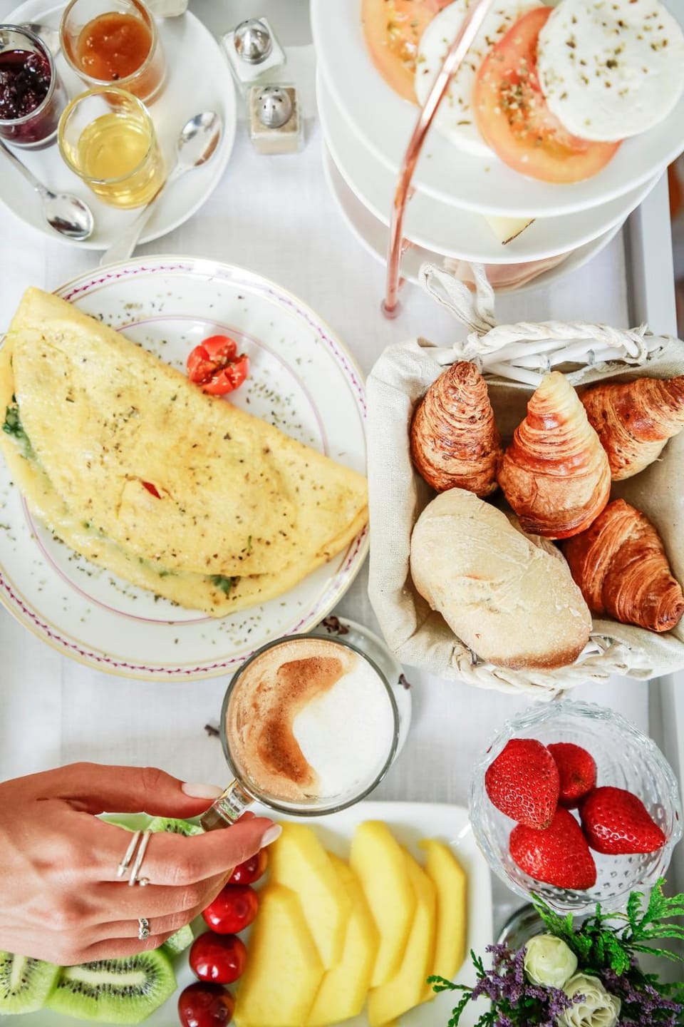 Food and drinks, Food, Breakfast, Continental breakfast