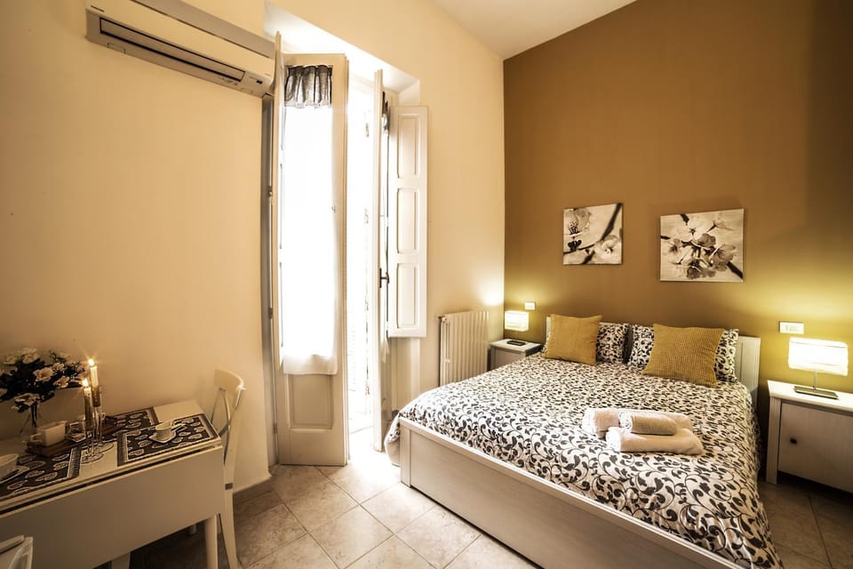 Balcony/Terrace, Dining area, Bedroom