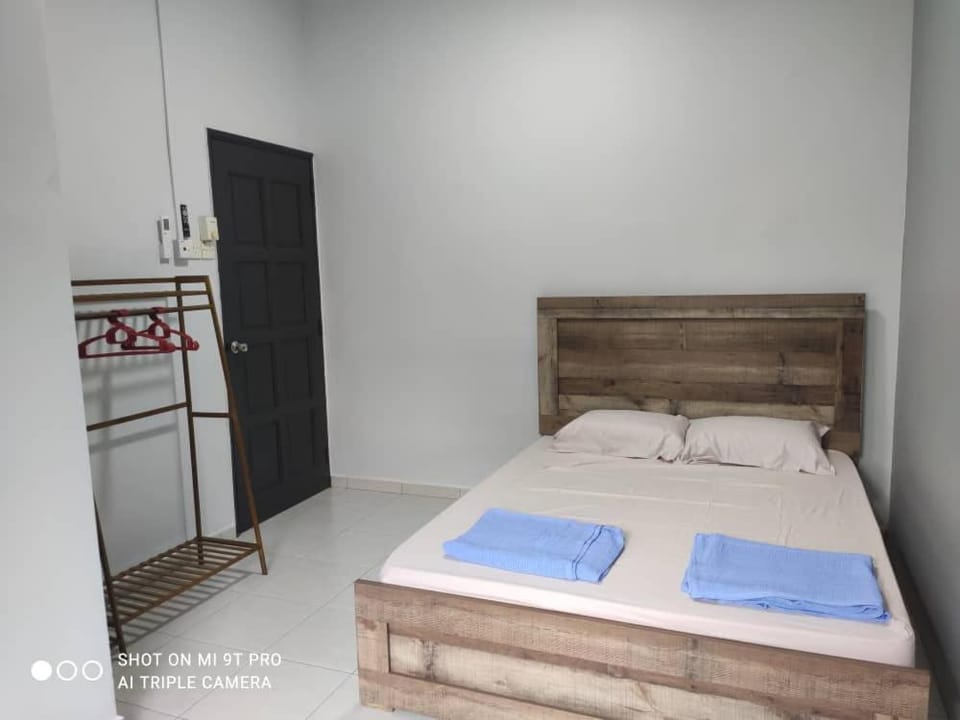 NEW 55 Homestay Corner Lot Spacious House in Bukit Bakri Muar House in Johor