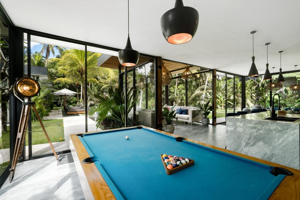 Billiard, View (from property/room)