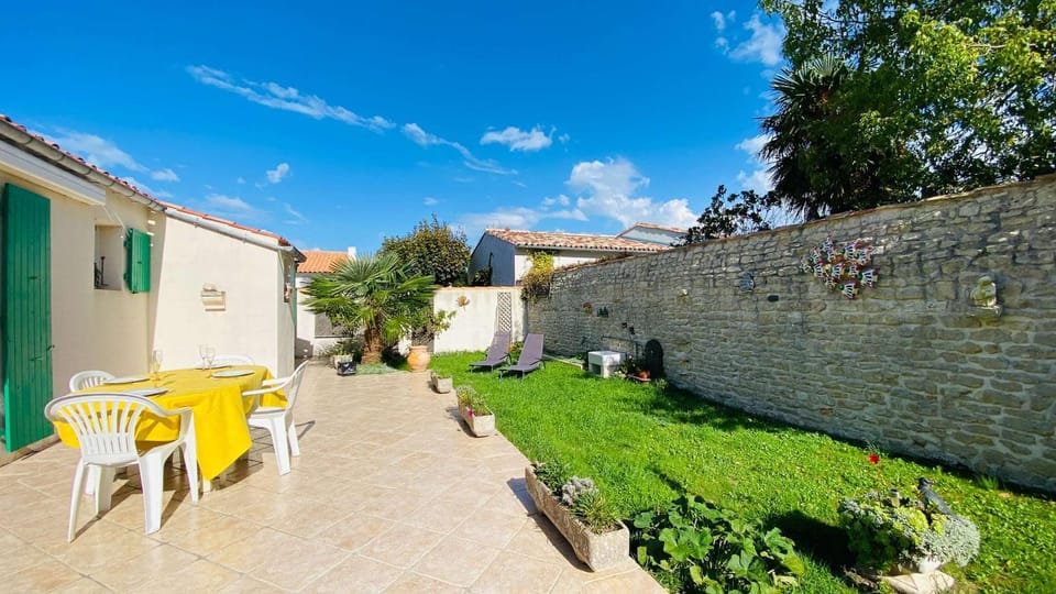 Patio, Garden, Garden view